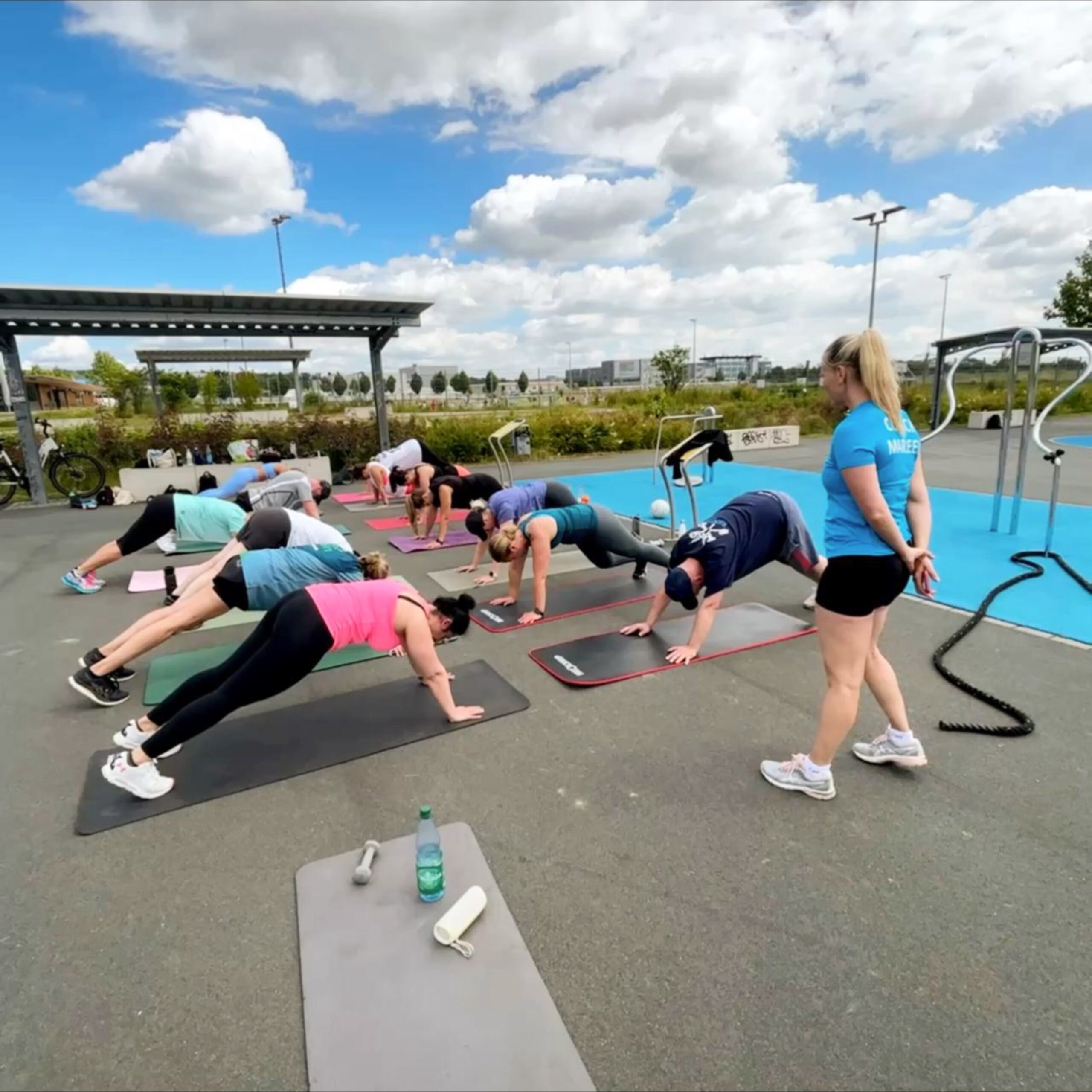 Outdoor Gruppentraining Royal Coaching Bild 1